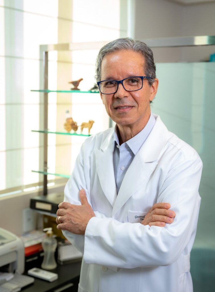 Dr-Geoval-Lima-Dermatologista.jpg